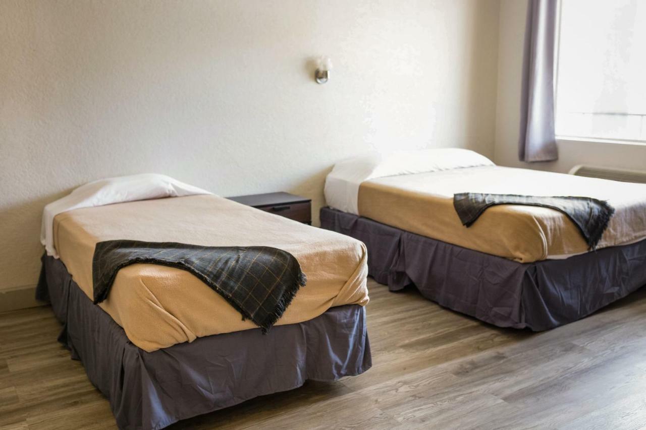 Merit Inn And Suites ボーモント エクステリア 写真