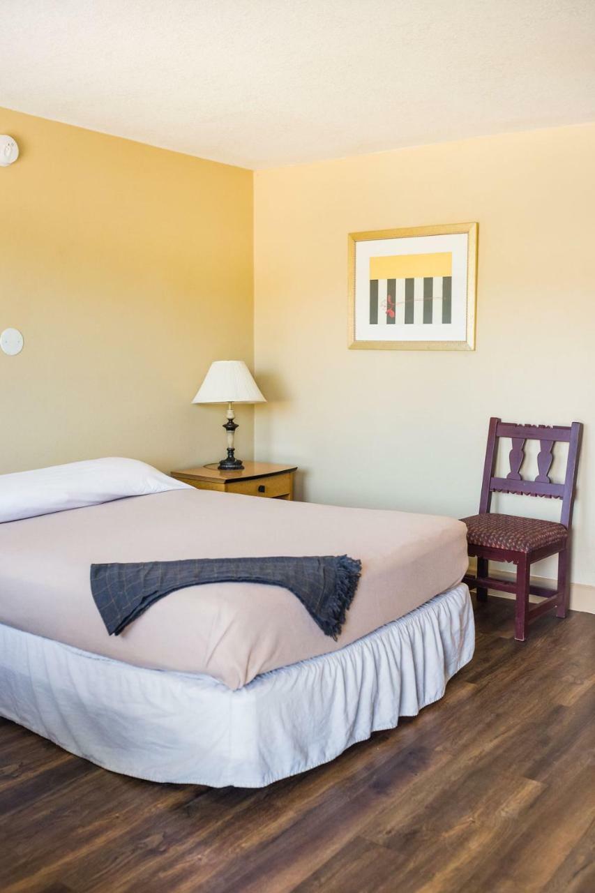 Merit Inn And Suites ボーモント エクステリア 写真